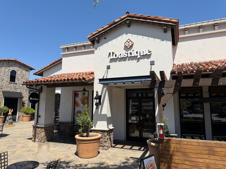 More Photos Of 30730-30780 Russell Ranch Rd, Westlake Village Unknown For Lease