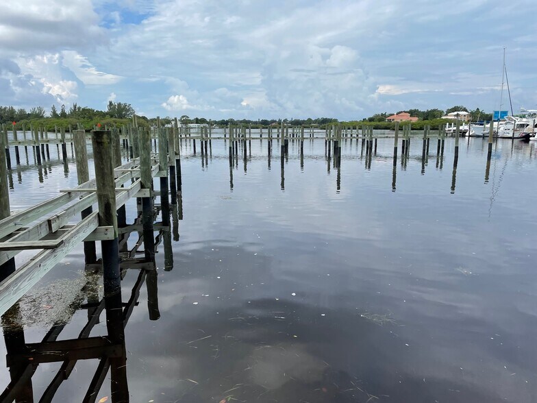 More Photos Of 507 Anclote Rd, Tarpon Springs Land For Sale