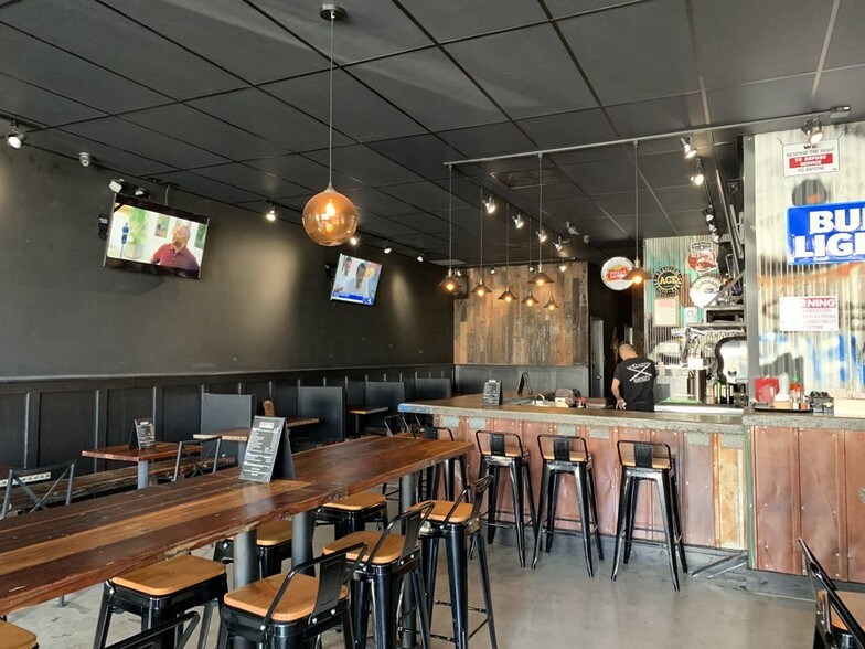 More Photos Of 108 W 3rd St, Long Beach Restaurant For Sale