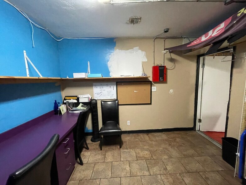 More Photos Of 5933-43 El Cajon Blvd, San Diego Storefront Retail Office For Sale