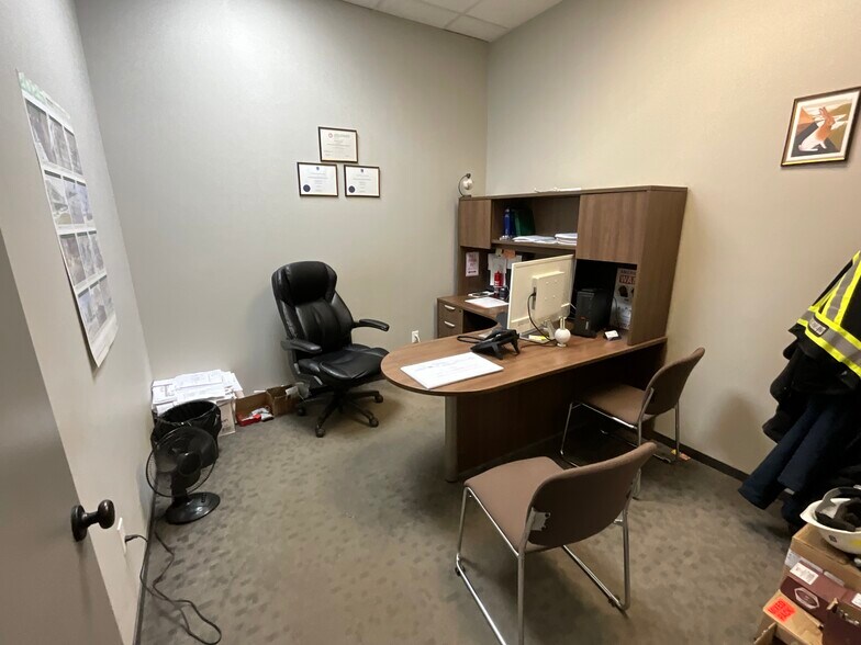 More Photos Of 2830 121 Av NE, Edmonton Warehouse For Sale