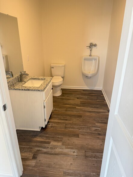 More Photos Of 144 Industrial Dr, Forest City Warehouse For Lease