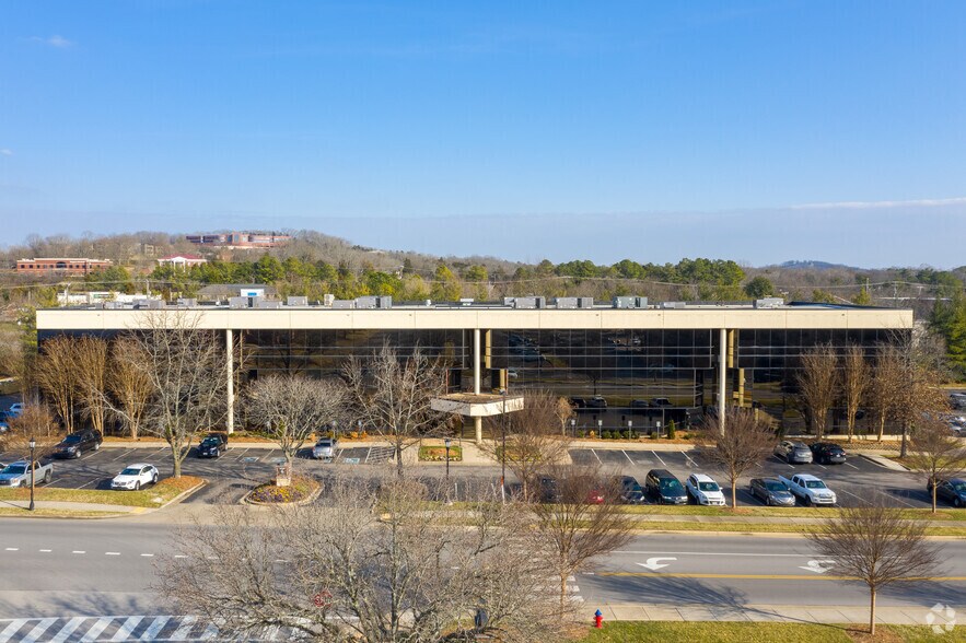 More Photos Of 214 Centerview Dr, Brentwood Office For Lease