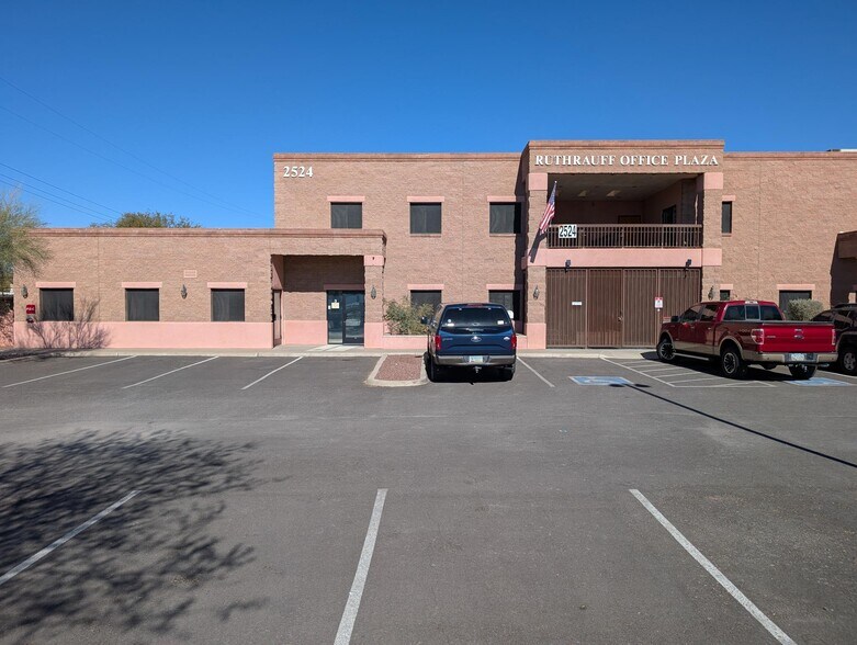 More Photos Of 2524 W Ruthrauff Rd, Tucson Office Residential For Sale