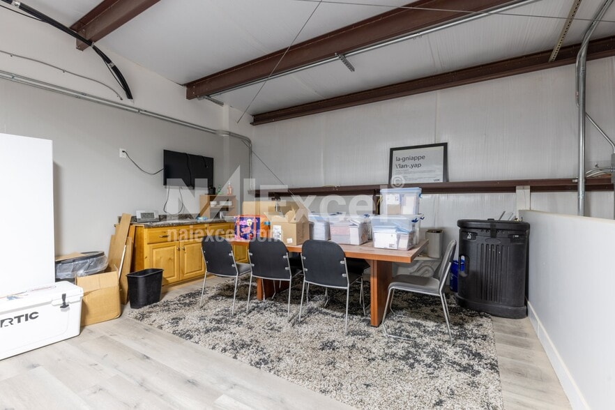 More Photos Of 5682 W 670 S, Hurricane Warehouse For Sale