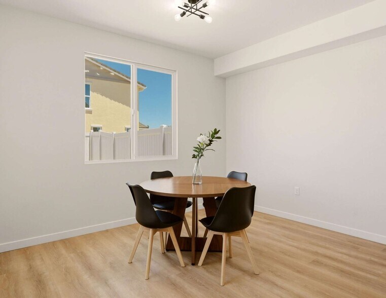 More Photos Of 5824 Persepolis Ct, Riverside Multifamily For Sale
