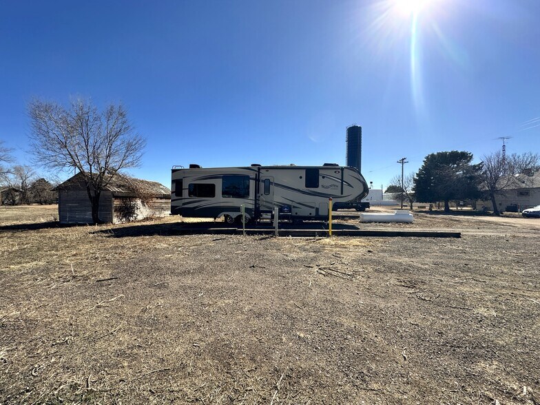 More Photos Of 521 Lincoln ave, Arriba Trailer Camper Park For Sale