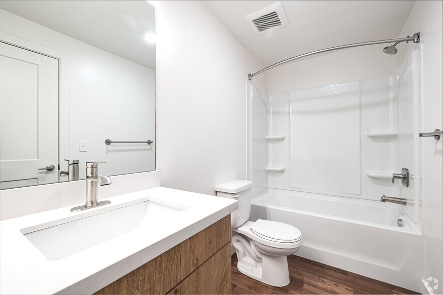 More Photos Of 81 W 300 S, Logan Apartments For Lease