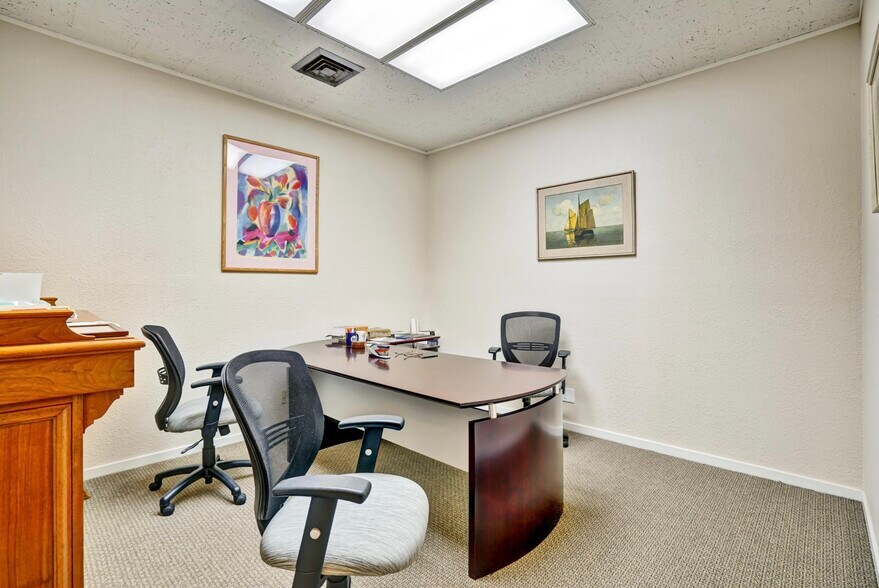 More Photos Of 2805 Castro Valley blvd, Castro Valley Office For Sale
