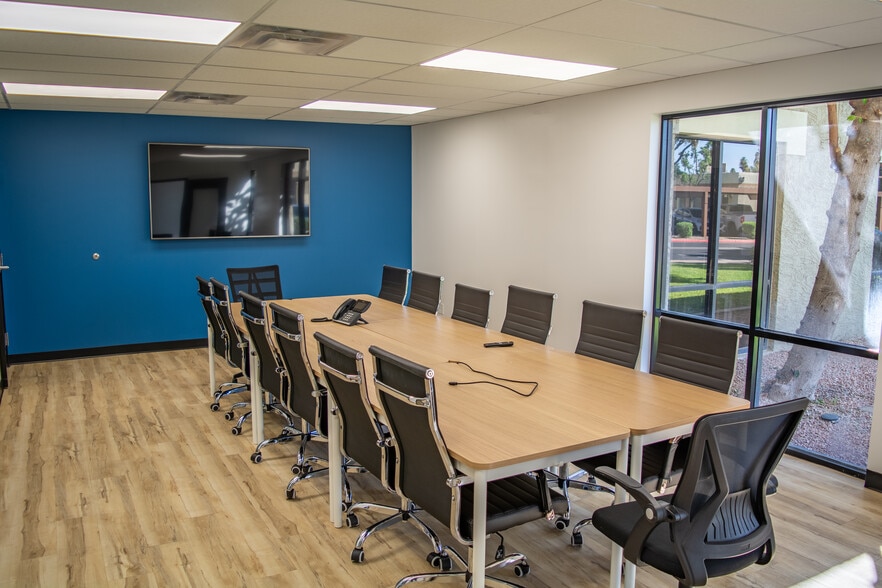 More Photos Of 2222 S Dobson Rd, Mesa Office For Lease