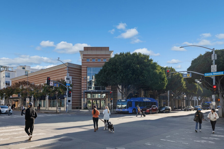 More Photos Of 402 Santa Monica Blvd, Santa Monica General Retail For Sale