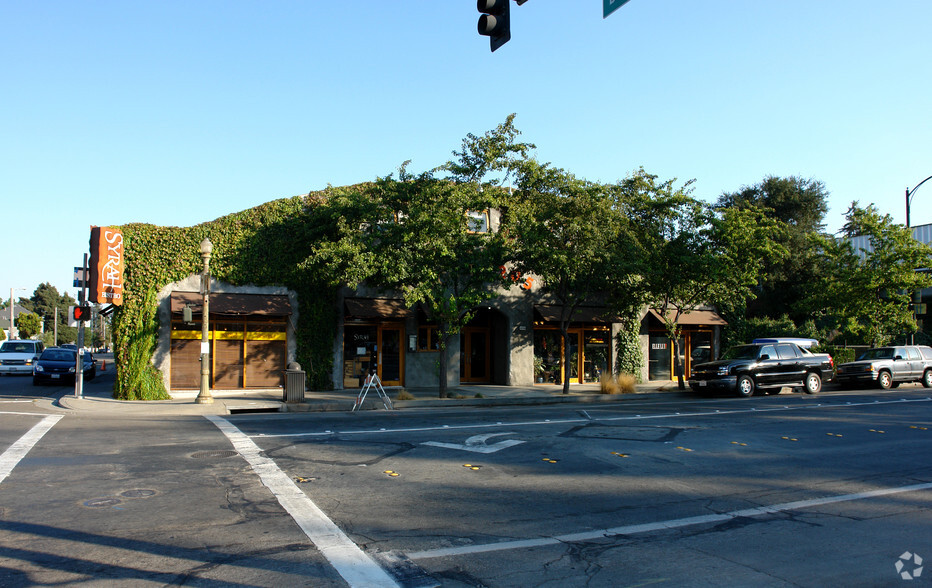 Primary Photo Of 205 5th St, Santa Rosa Freestanding For Sale