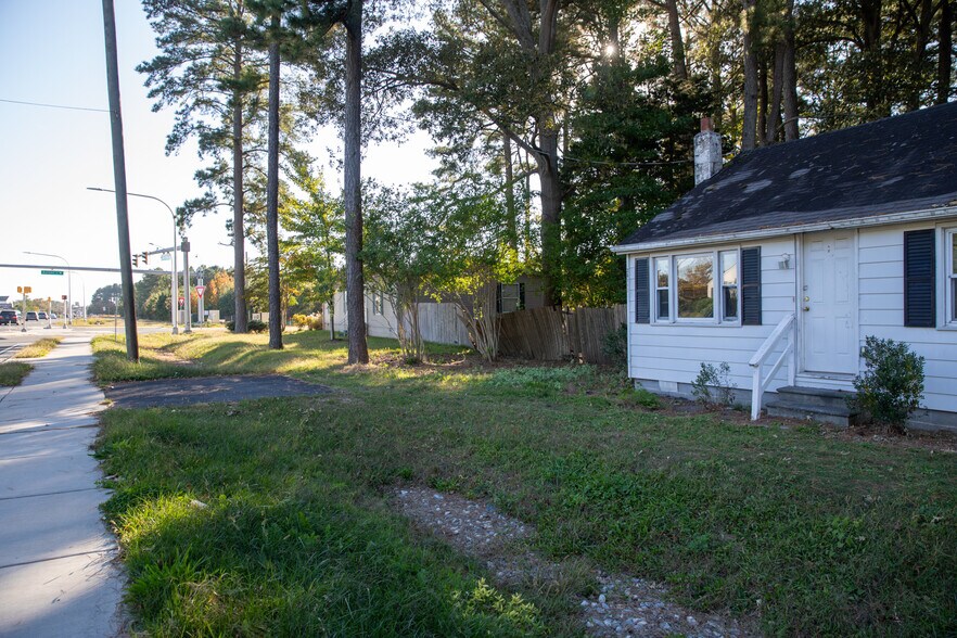 More Photos Of , Millsboro Office For Sale