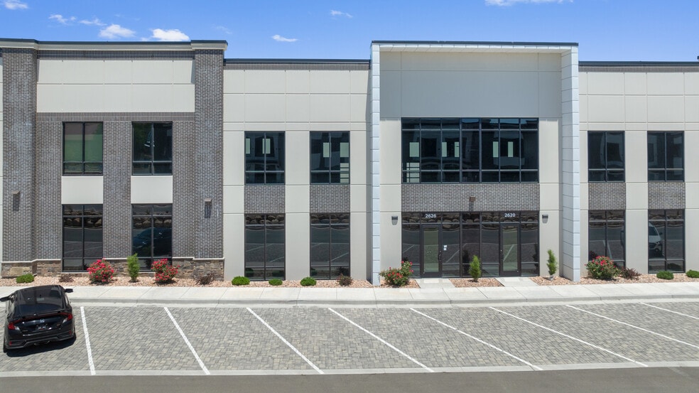 Primary Photo Of 13895 S Regan Park Ln, Bluffdale Showroom For Lease