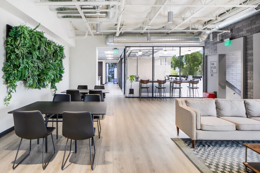 More Photos Of 18012 Cowan, Irvine Office For Lease