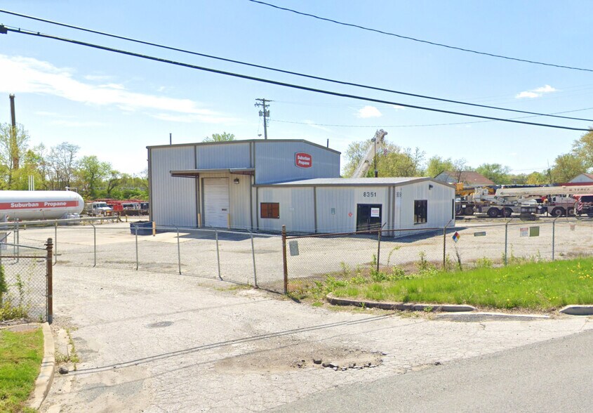 More Photos Of 8351 Pulaski Hwy, Rosedale Warehouse For Lease