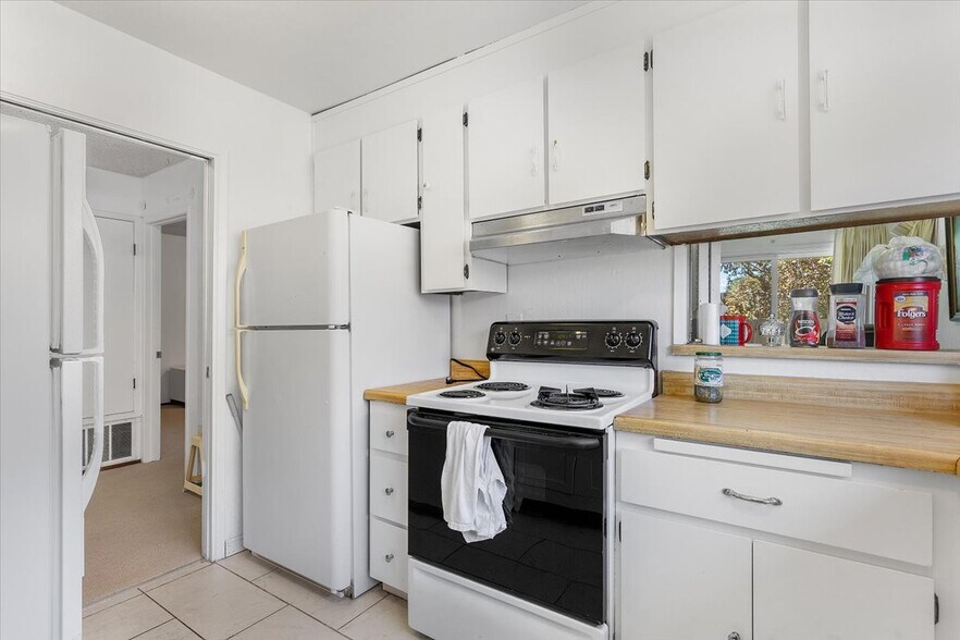 More Photos Of 2275 Whitman Rd, Concord Apartments For Sale