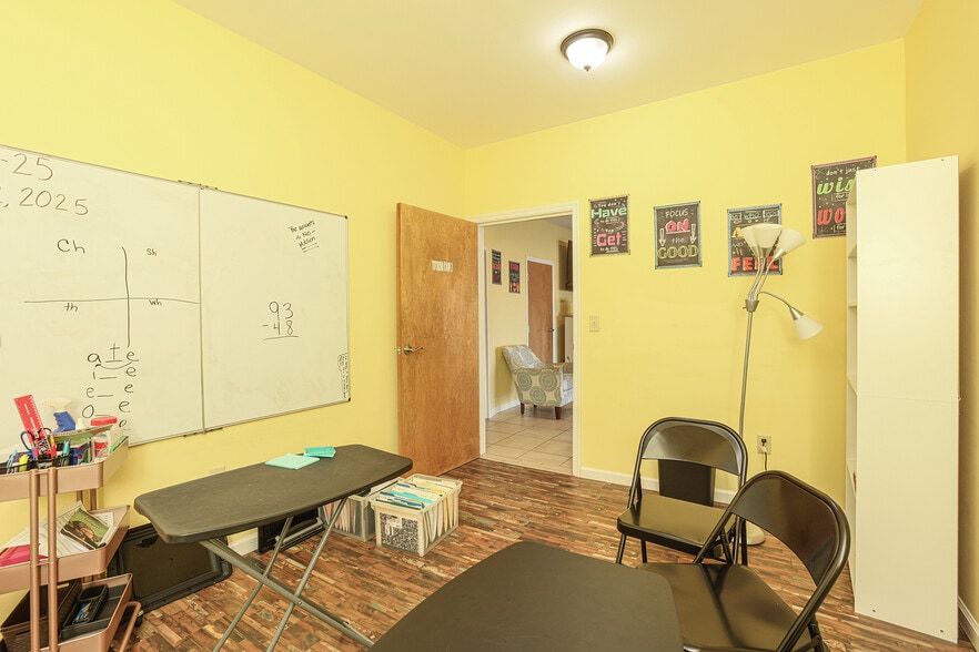 More Photos Of 8311 Two Notch Rd, Columbia Office For Sale