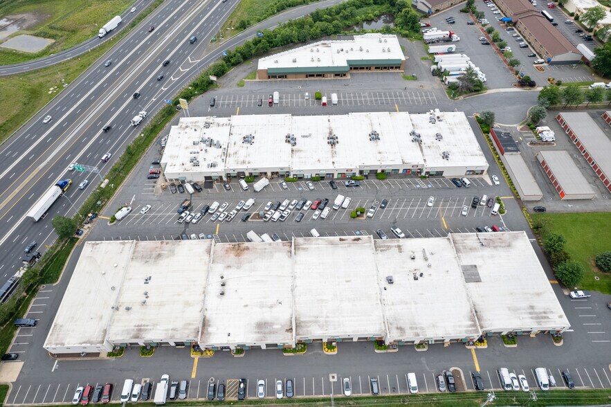 More Photos Of 7210-7242 Nathan Ct, Manassas General Retail For Lease