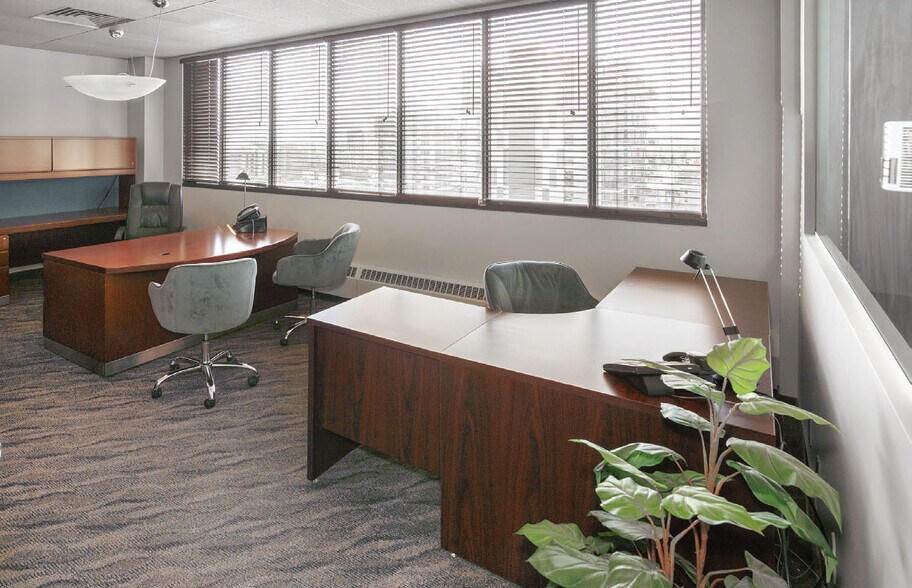 More Photos Of 602 12th Ave SW, Calgary Office For Lease