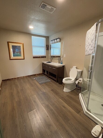 More Photos Of 4077 Seaborn Rd, Ponder Research And Development For Lease