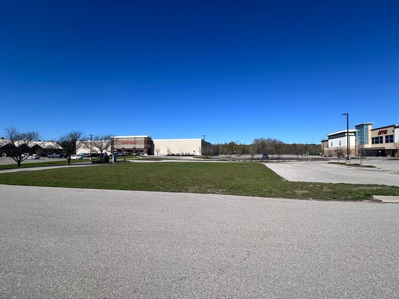 More Photos Of 3560 Marketplace Cir, Traverse City Land For Sale