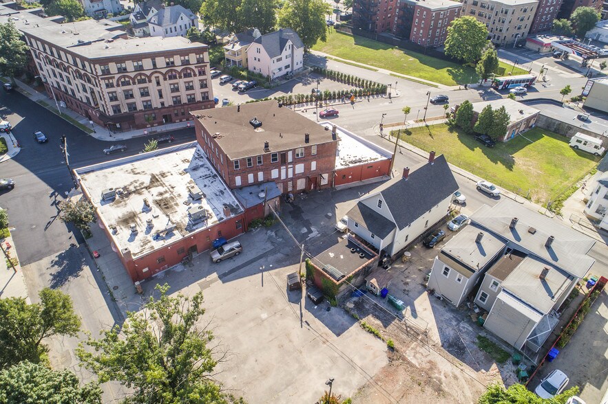 More Photos Of 764-772 Main St, Springfield Restaurant For Lease