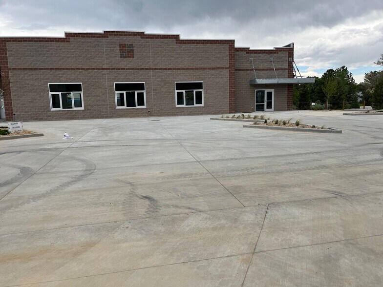 More Photos Of 602 Taylor Ave, Louisville Light Manufacturing For Lease