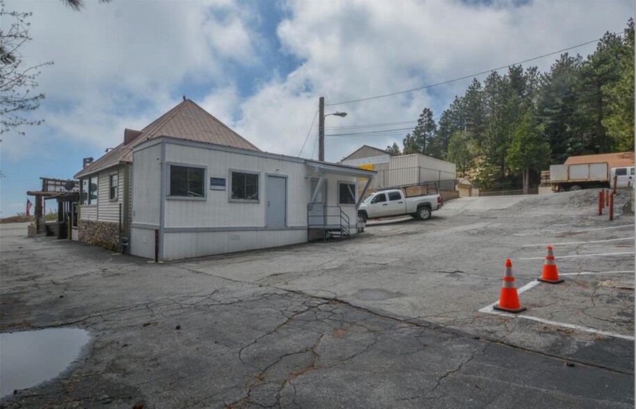 More Photos Of 25266 Highway 18, Crestline Service Station For Sale