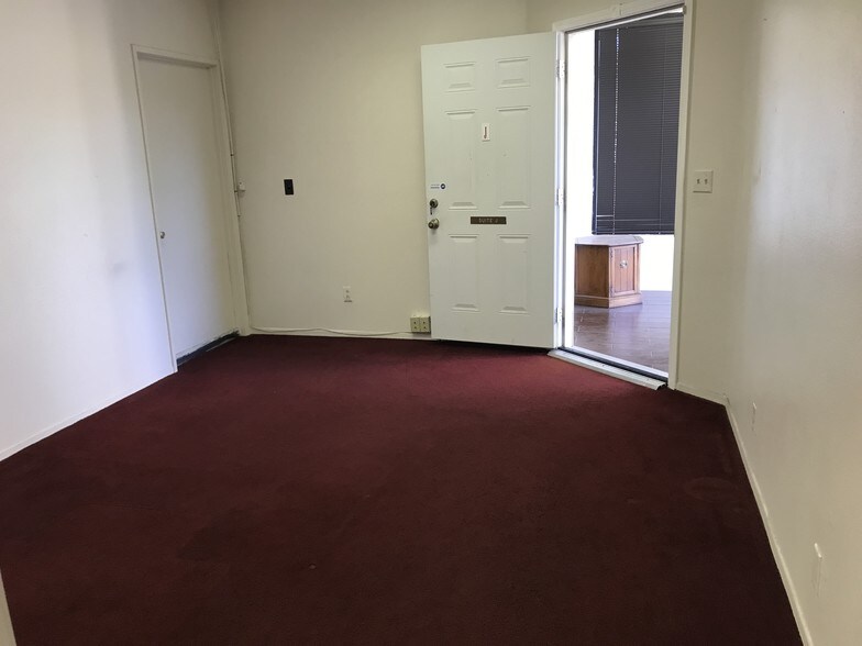 More Photos Of 23555 Golden Springs Dr, Diamond Bar Office For Sale