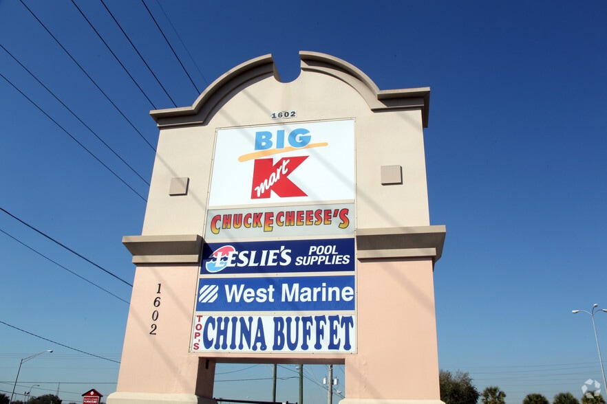 More Photos Of 1500-1600 W Brandon Blvd, Brandon Unknown For Lease
