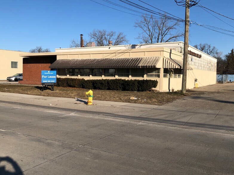 Primary Photo Of 12950 Capital St, Oak Park Manufacturing For Lease