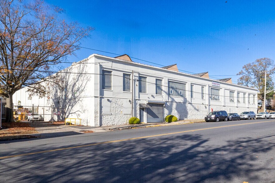 More Photos Of 718 S Fulton Ave, Mount Vernon Warehouse For Lease