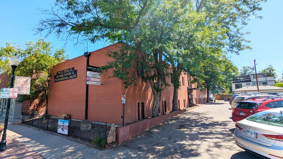 Primary Photo Of 1550 S Pearl St, Denver Medical For Sale