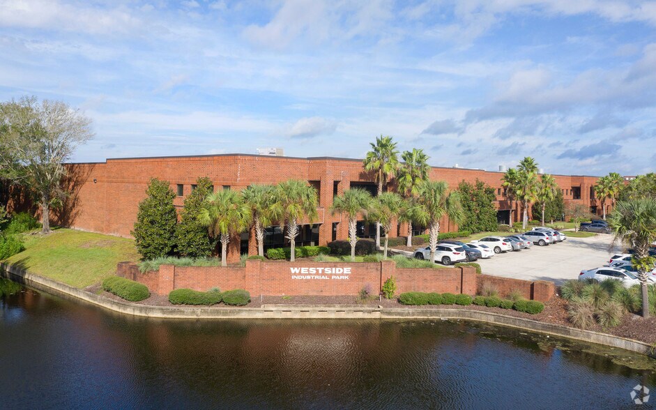 More Photos Of 8215 Westside Industrial, Jacksonville Unknown For Lease