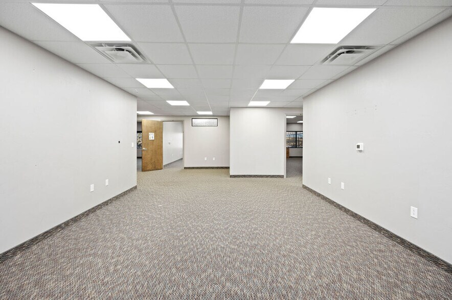 More Photos Of 2768 Compass Dr, Grand Junction Office For Lease