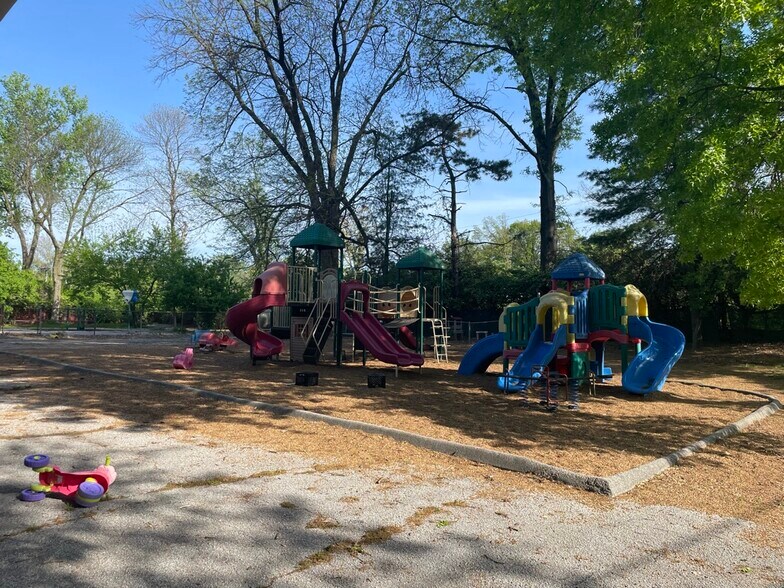 More Photos Of 7400 Olive Blvd, University City Specialty For Sale