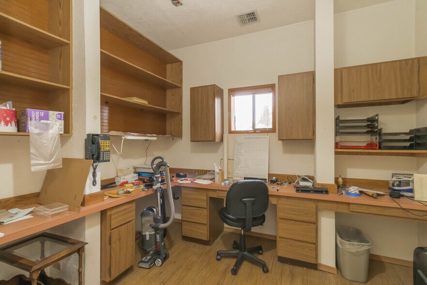 More Photos Of 603 Chester Ave, Bremerton Apartments For Sale