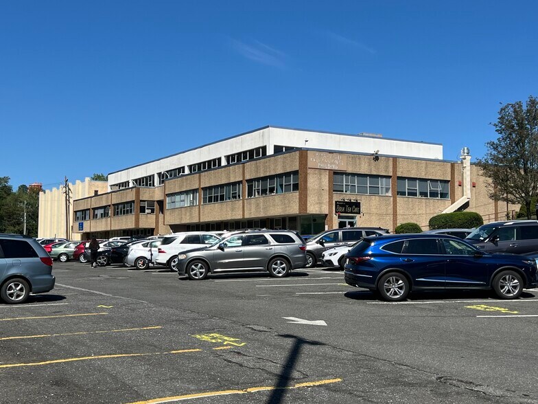 More Photos Of 45 S Route 9W, West Haverstraw Unknown For Lease