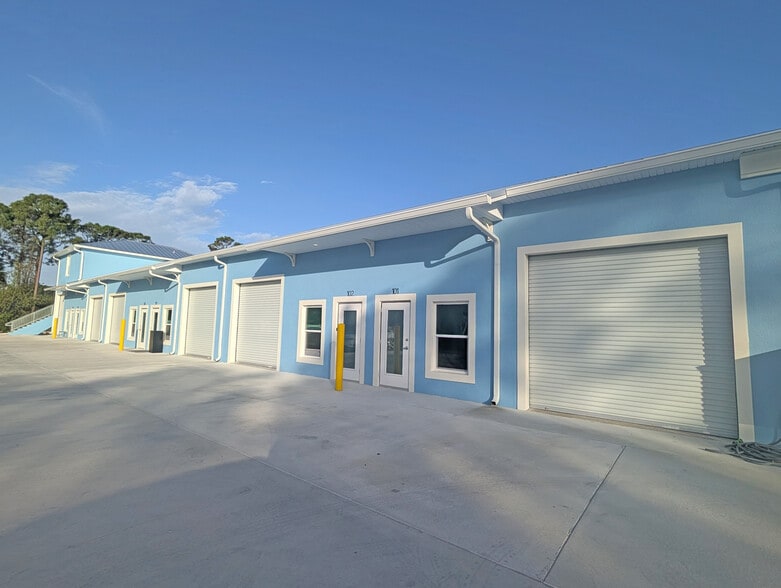 Primary Photo Of 550 Martin Road, Palm Bay Flex For Lease
