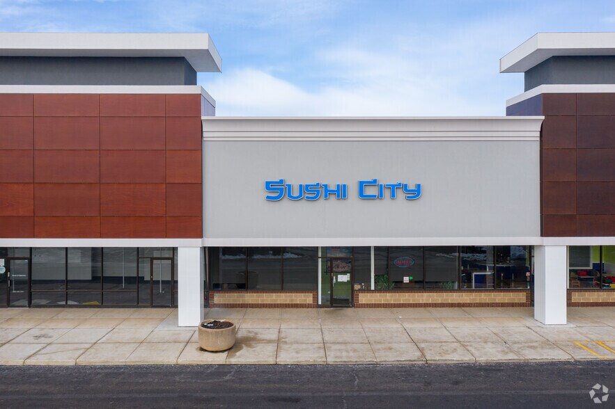 More Photos Of 1200-1620 W 75th St, Downers Grove Unknown For Lease