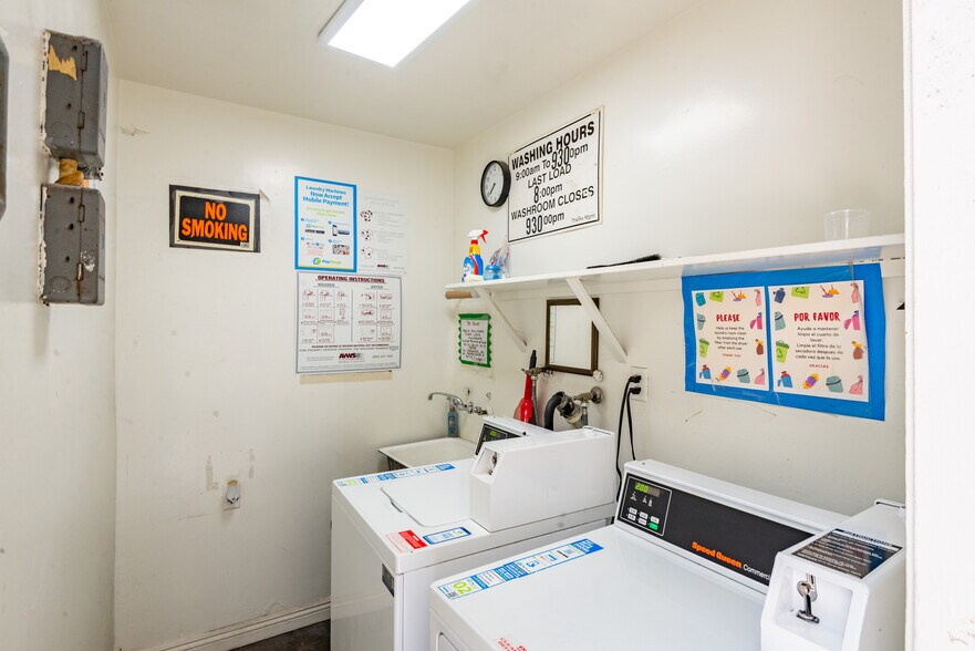 More Photos Of 4221 E 60th St, Huntington Park Apartments For Sale