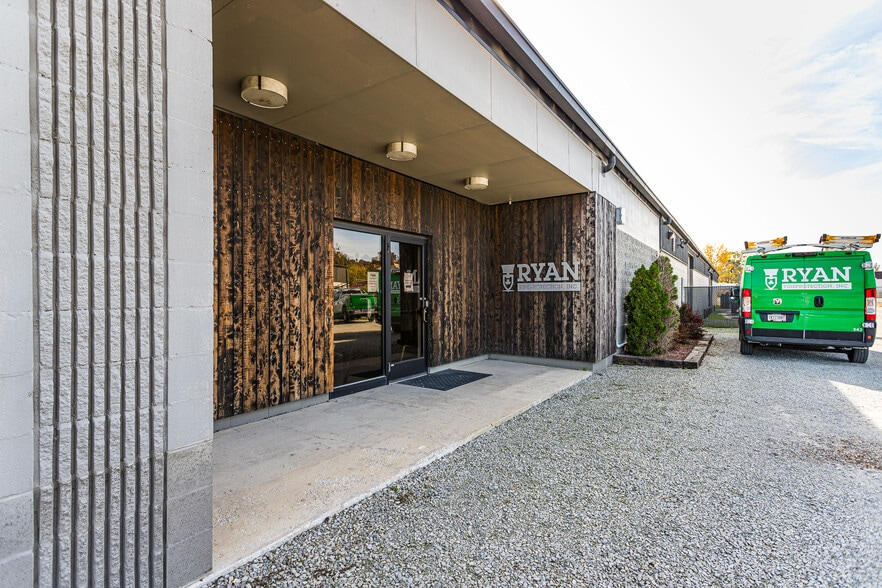 More Photos Of 450 Downes Ter, Louisville Warehouse For Sale