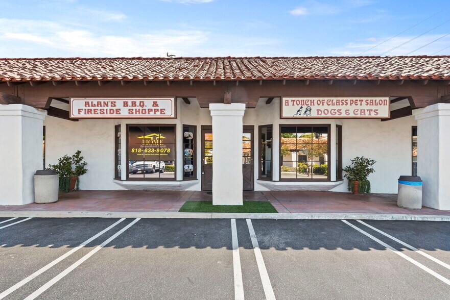More Photos Of 30313-30317 Canwood St, Agoura Hills Unknown For Lease