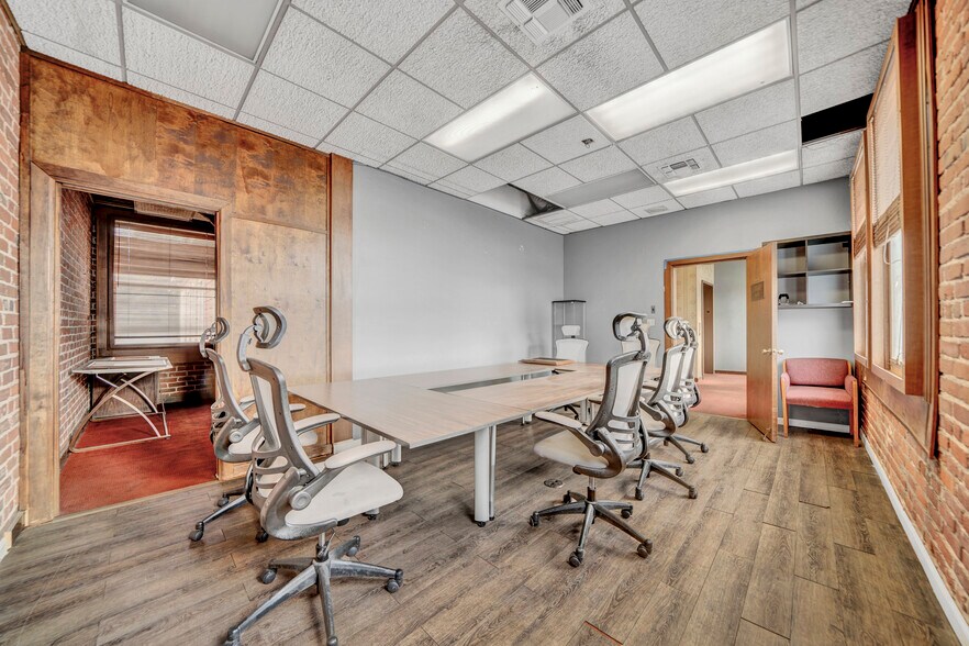 More Photos Of 333 E Channel St, Stockton Loft Creative Space For Sale