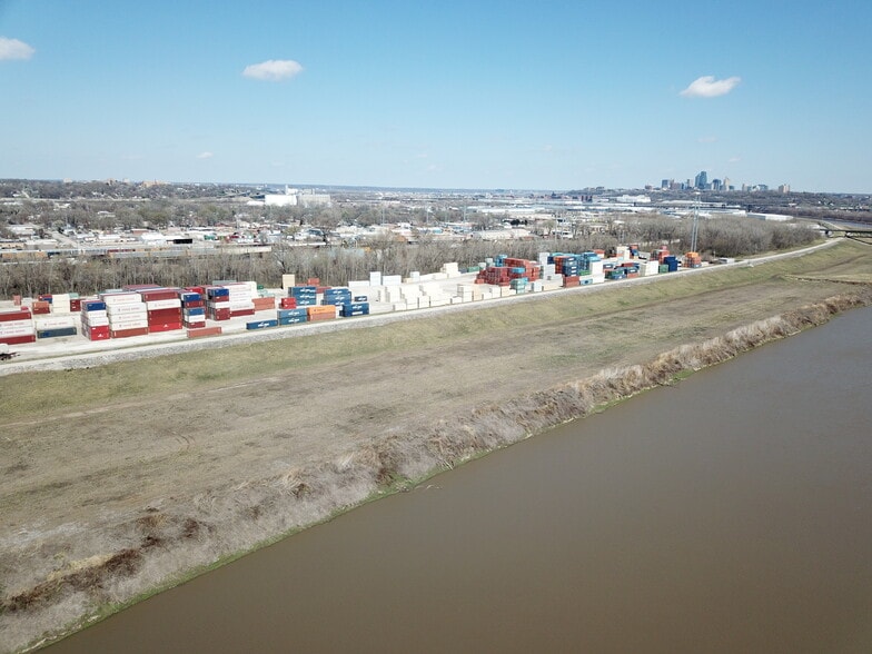 More Photos Of 1161 S 12th St, Kansas City Land For Sale