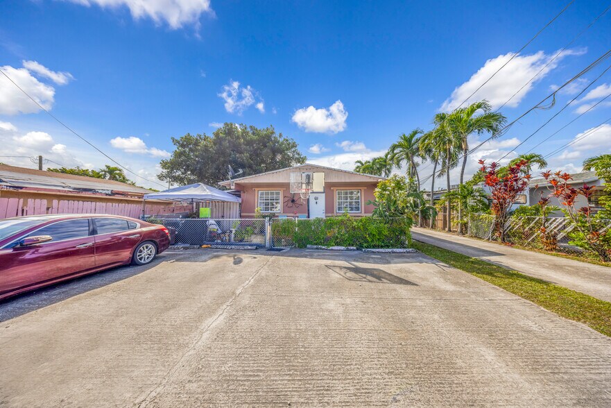 More Photos Of 3126 NW 28th St, Miami Apartments For Sale