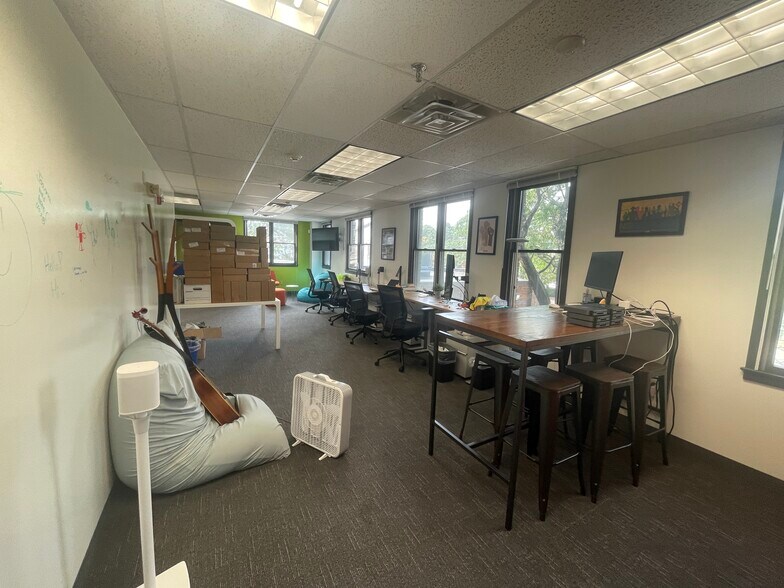 More Photos Of 360-366 Summer St, Somerville Loft Creative Space For Lease