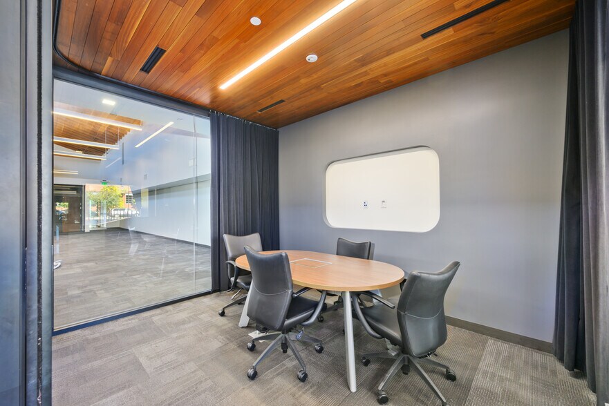 More Photos Of 3526 Hayden Ave, Culver City Office For Lease