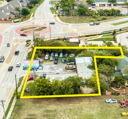 More Photos Of 4136 Keller Hicks Rd, Fort Worth Industrial For Lease